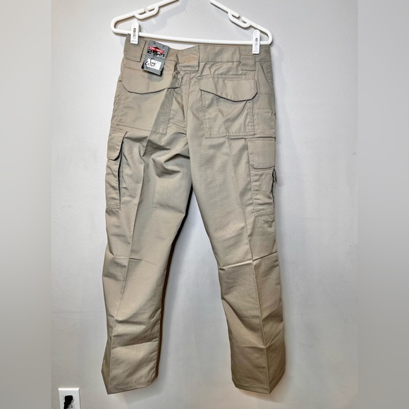 NWT Tru -Spec Women’s 24-7 Series Rip Stop Cargo Pants Work Wear Size 6 - Picture 4 of 4
